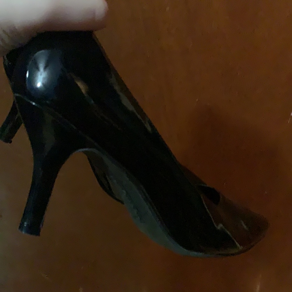 Black heels